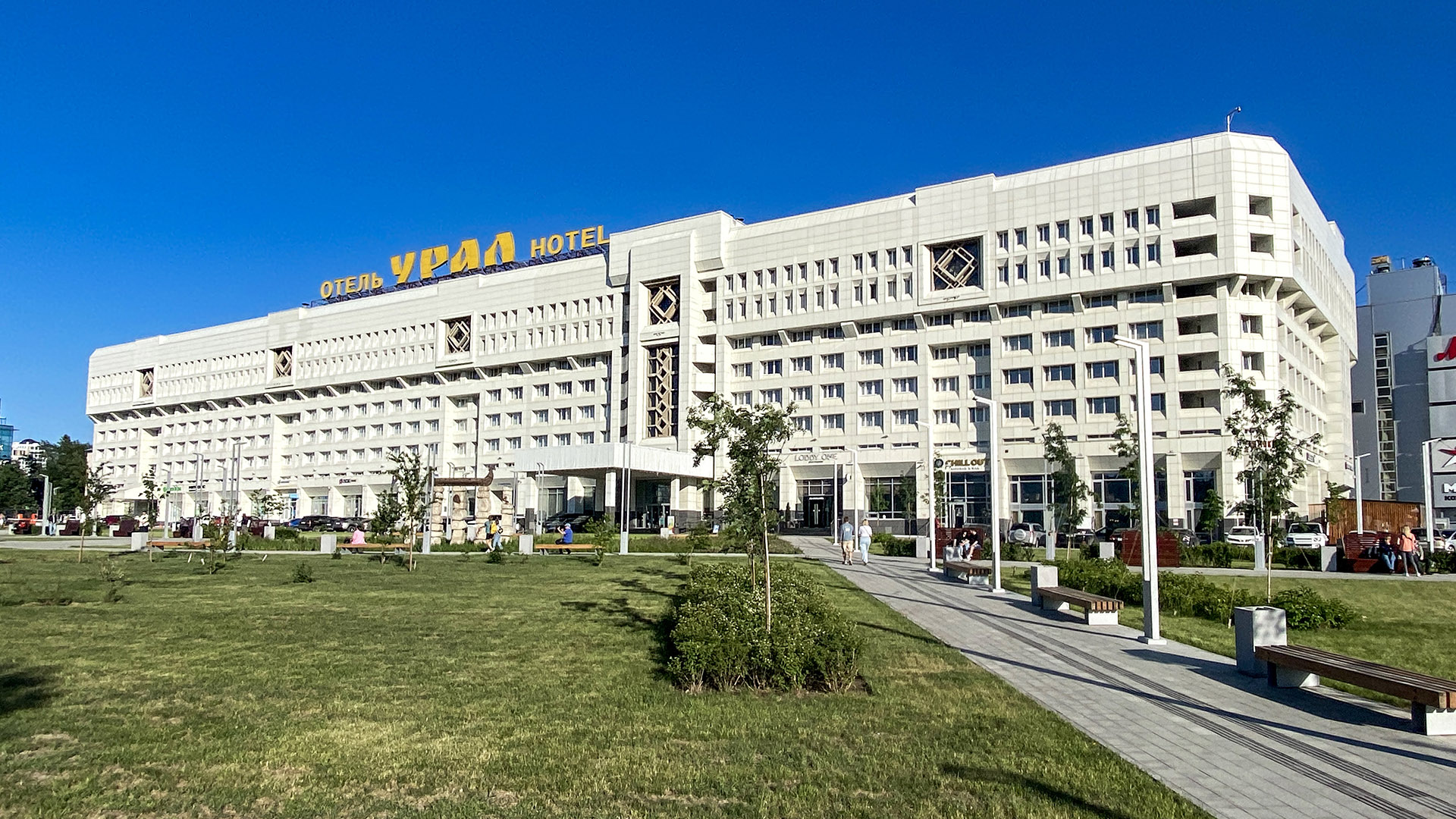 По делу и для развлечения